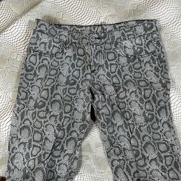carmar cheetah snake skin jeans - Picture 1 of 10